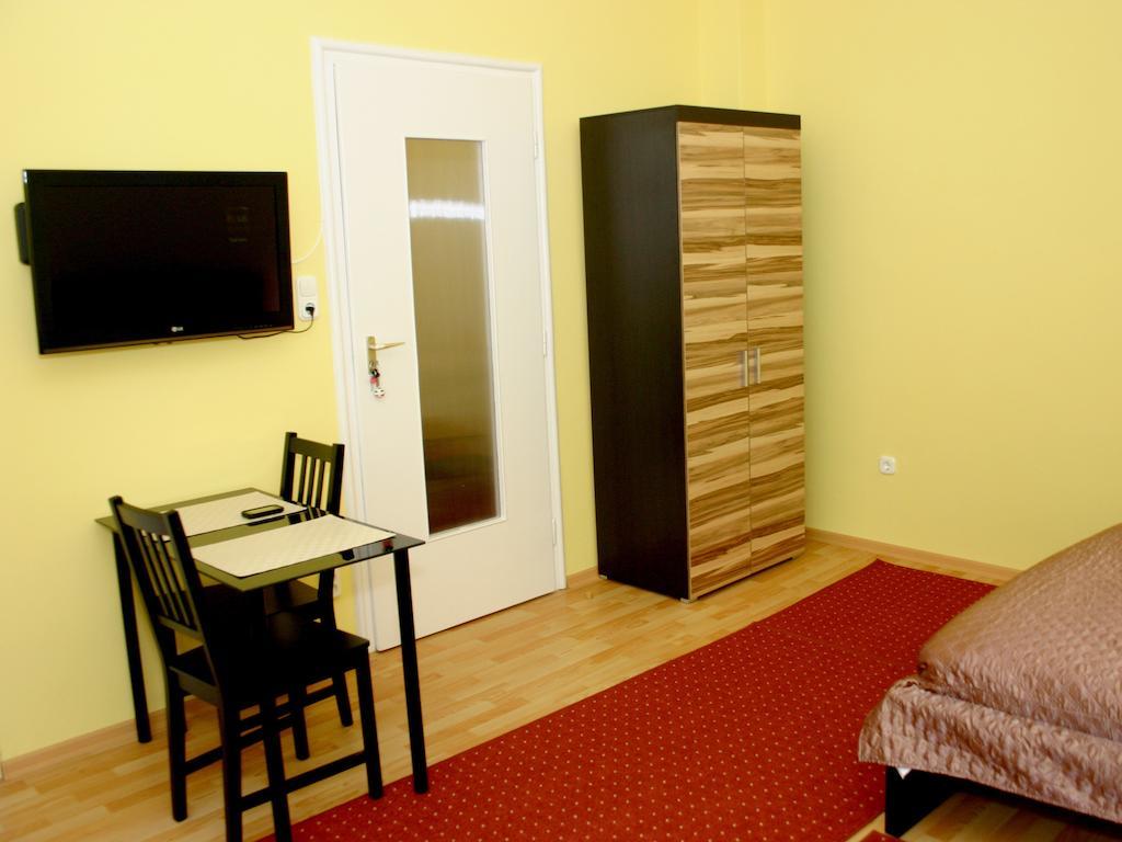 Arriva Balcony Studio Budapest Exteriör bild
